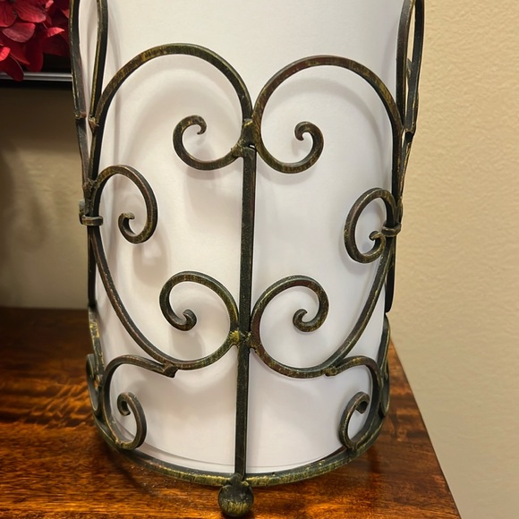 Candleholder ~ Metal with a Scroll Design - Picture 4 of 15